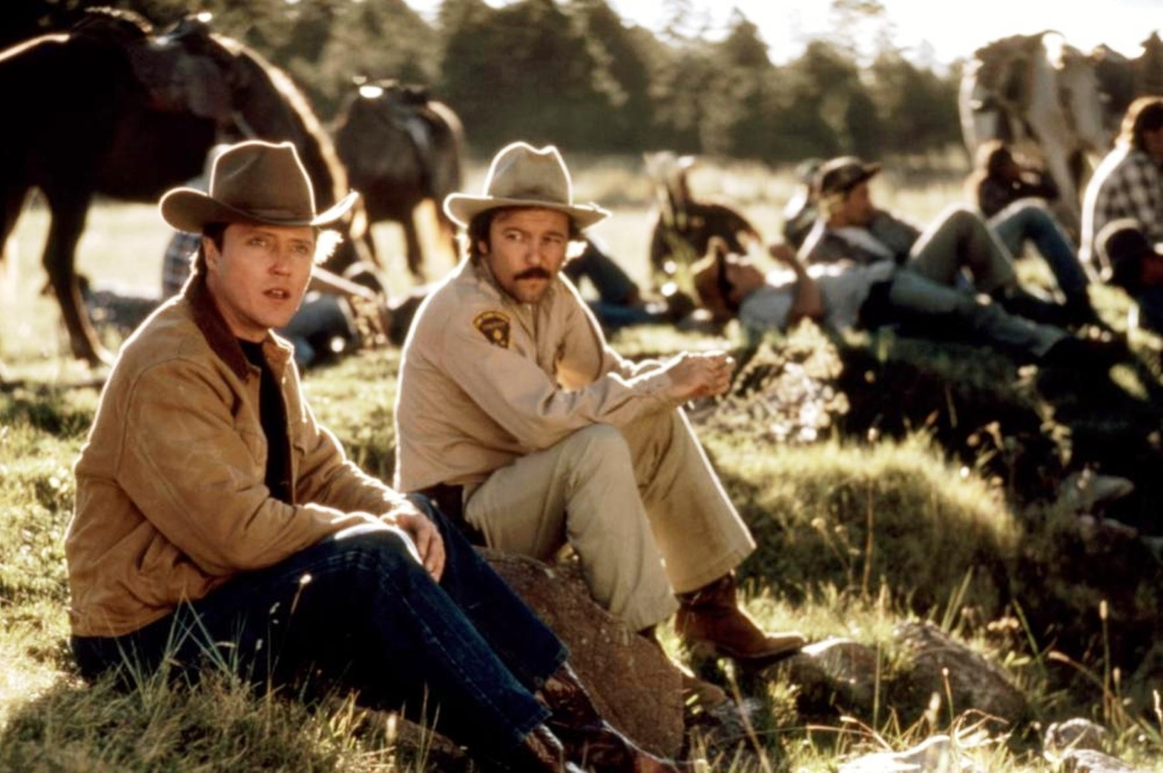 Christopher Walken and Ruben Blades in The Milagro Beanfield War (1988)