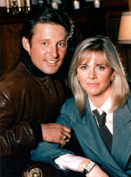 Bruce Boxleitner and Lindsay Wagner in From the Dead of Night (1989)