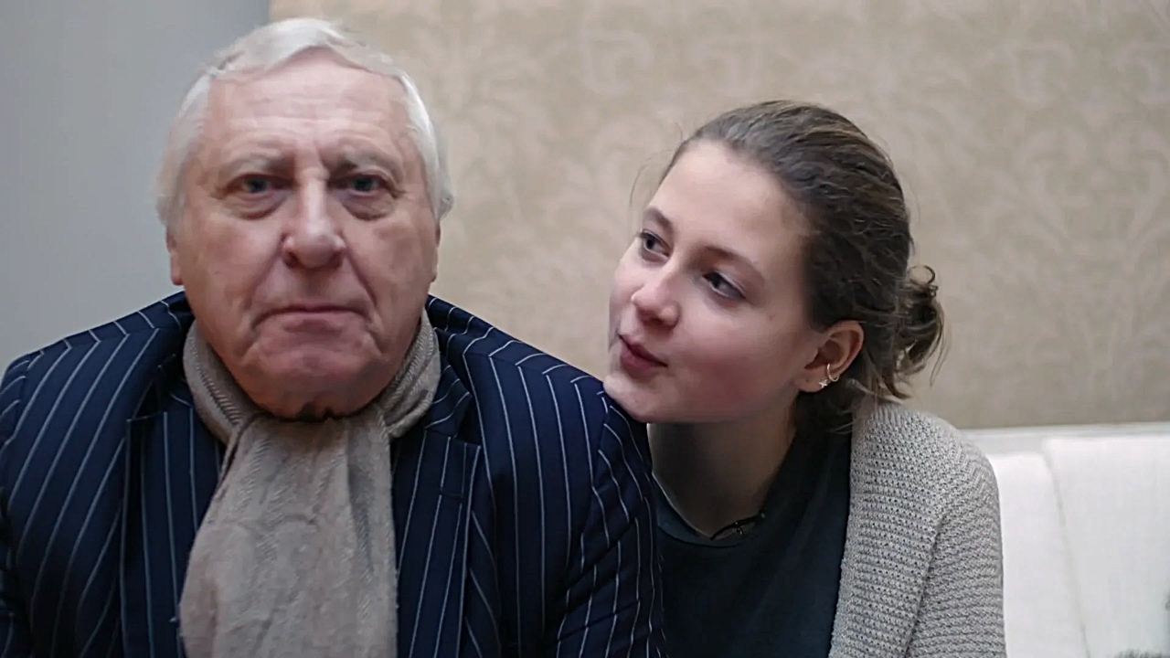 Peter Greenaway and Pip Greenaway in The Greenaway Alphabet (2017)