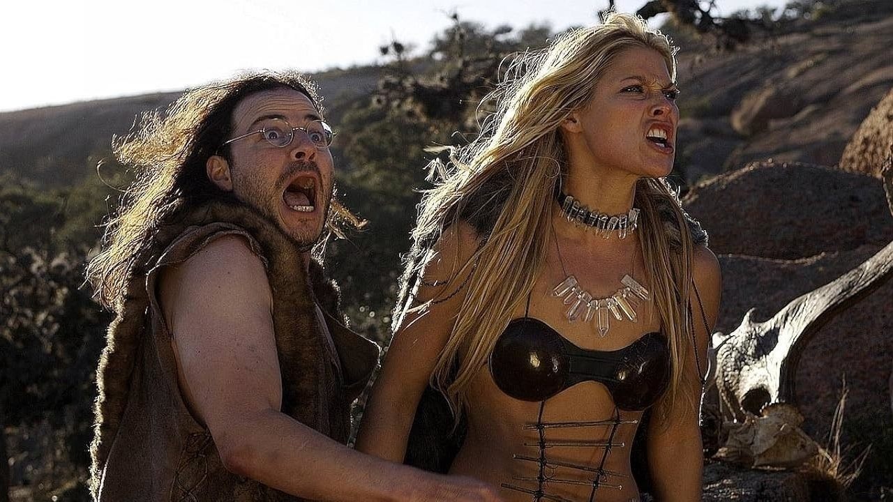 Ishbo (Adam Rifkin) and Fardart (Ali Larter) in Homo Erectus (2007)
