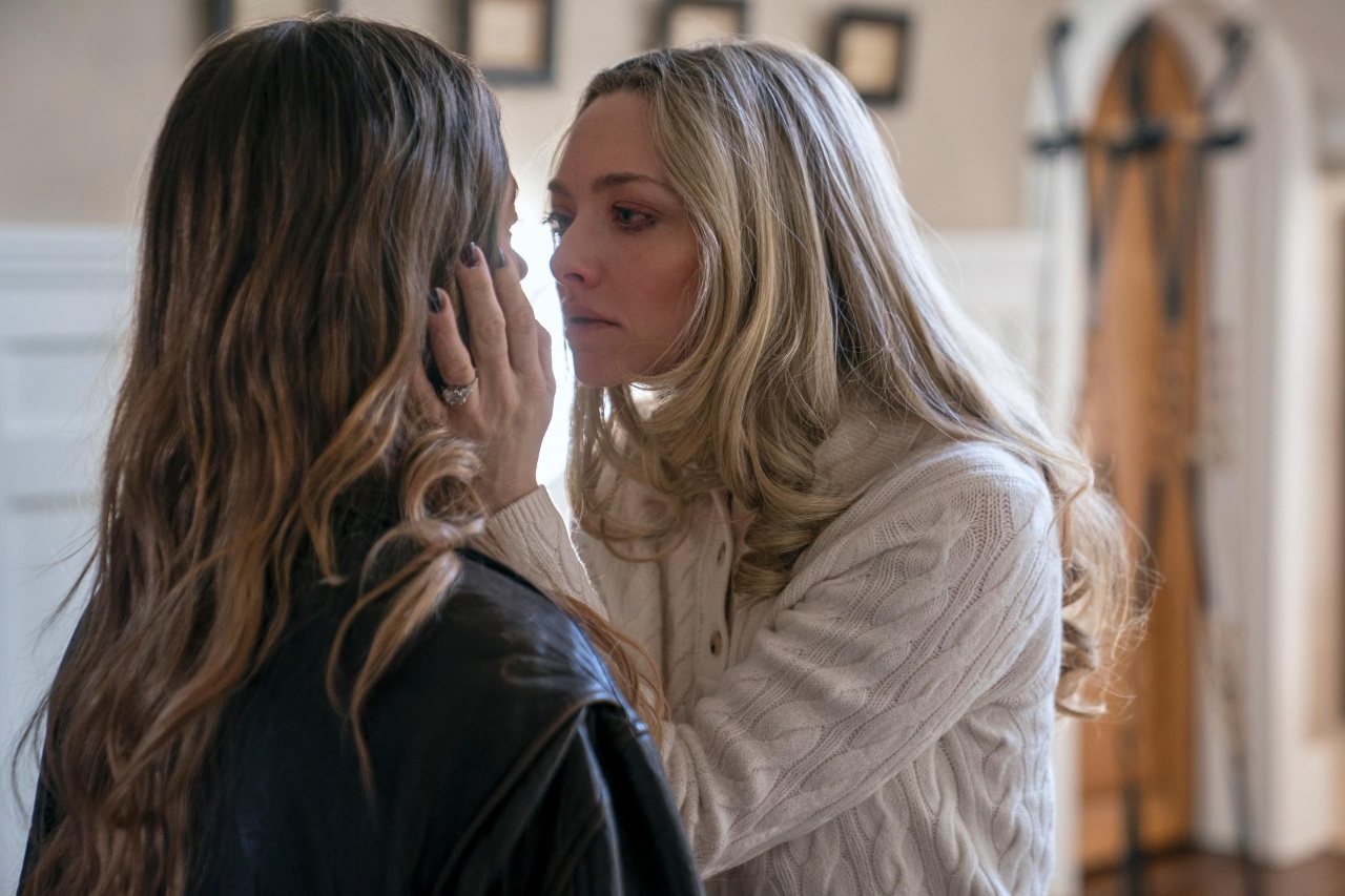 Amanda Seyfried in The Housemaid (2025)