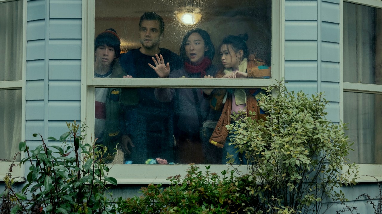Noah Alexander Sosnowski, Wagner Moura, Greta Lee, Riley Chung in The Last House (2026)