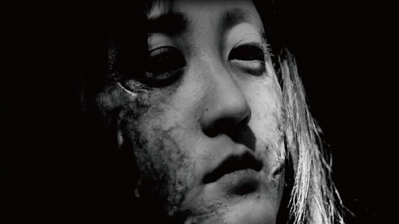 Ayaka Komatsu in Miss Zombie (2013)