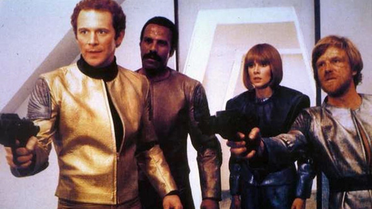 Jared Martin, Fred Williamson, Eleonora Brigliadori and Al Cliver in Rome 2072 (1983)